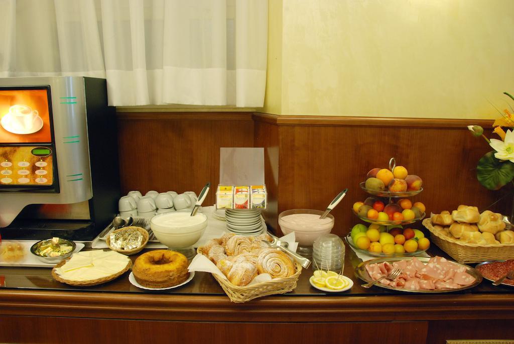 Hotel Marco Polo Rome Bagian luar foto