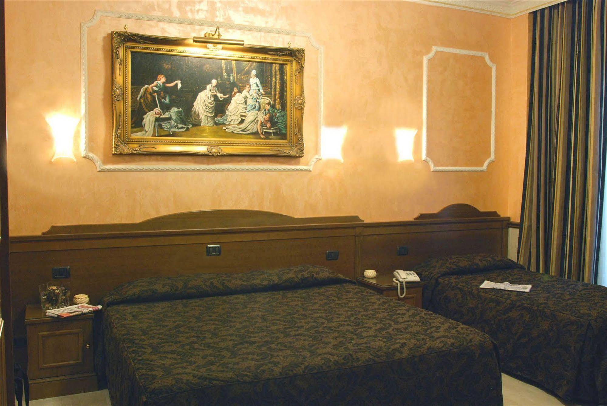 Hotel Marco Polo Rome Bagian luar foto
